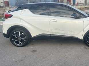 Toyota C-HR '18 1.8 HYBRID LOUNGE