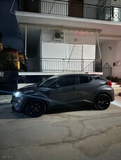 Toyota C-HR '19 1.8 HYBRID CLUB