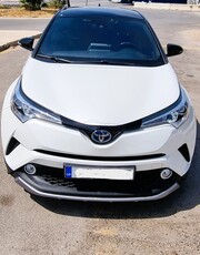 Toyota C-HR '19 C-ULT HYBRID