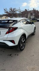 Toyota C-HR '22 C-ENTER HYBRID