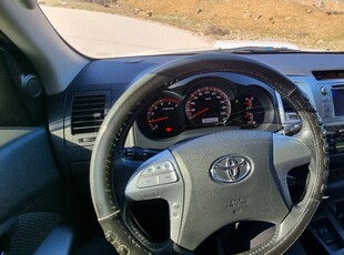 Toyota Hilux '14