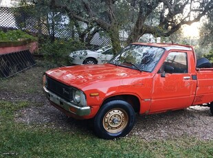 Toyota Hilux '82 HILUX 4X2 Mονοκαμπινο