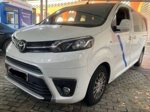 Toyota Proace '20 4D Compact Team