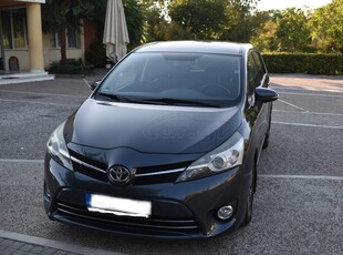 Toyota Verso '15