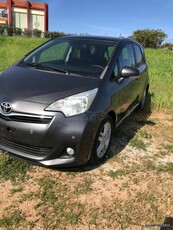 Toyota Verso-S '12