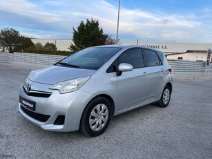 Toyota Verso-S '13 D-4D ΑΥΤΟΜΑΤΟ ΜΕ NAVI-ΘΕΡΜΑΙΝΟΜΕΝΑ ΚΑΘΙΣΜΑΤΑ-CAMERA