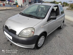 Toyota Yaris '01 Χτυπημένο πίσω αριστερά