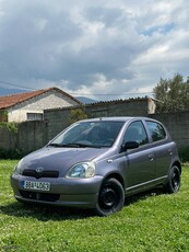 Toyota Yaris '02