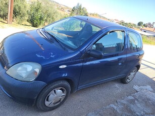 Toyota Yaris '03