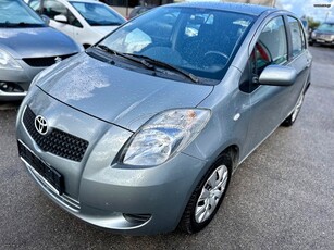 Toyota Yaris '06 * 1.0 VVT-i *