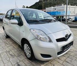 Toyota Yaris '11 Βενζίνη