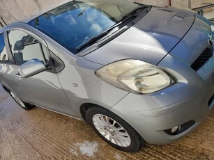 Toyota Yaris '10 sol vvti