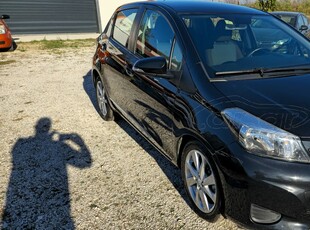 Toyota Yaris '14 1.4 D-4D DIESEL 6 TAXYTO GPS