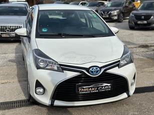 Toyota Yaris '15 1.5 HYBRID COMFORT