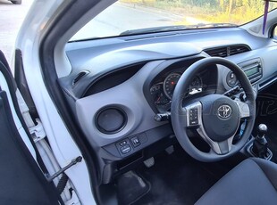 Toyota Yaris '15 D-4D