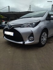 Toyota Yaris '15 Hybrid Active