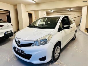 Toyota Yaris '15 VAN 1.4 D4D -ΕΠΑΓΓΕΛΜΑΤΙΚΗ ΑΔΕΙΑ