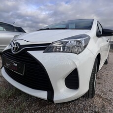 Toyota Yaris '16 1000 cc , 75 bhp, book service.