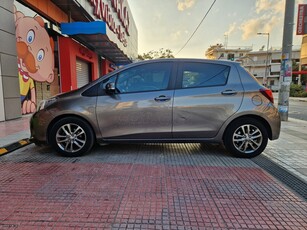 Toyota Yaris '16 LIVE PLUS DIESEL