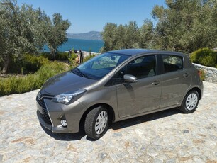 Toyota Yaris '16 VVT-i Active 1.0 Full Extra... Camera