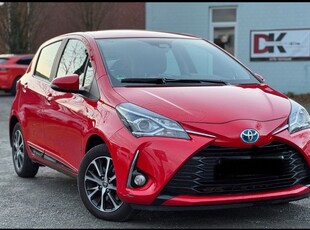 Toyota Yaris '18 1.5 HYBRID STYLE CVT