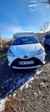 Toyota Yaris '18 HYBRID AUTOMATIC