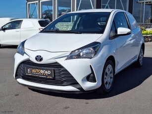 Toyota Yaris '18 VAN