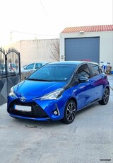 Toyota Yaris '19 1.5 HYBRID BI-TONE