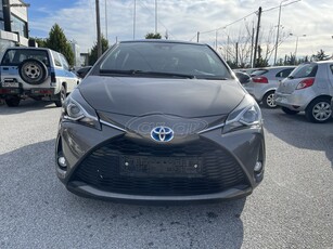 Toyota Yaris '19 1.5 Hybrid Bitone