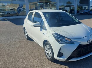 Toyota Yaris '19 1500cc HYBRID eCVT ACTIVE EURO6c AYTOMATO NAVI+CAMERA