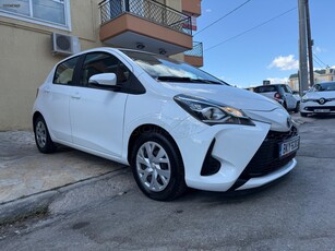 Toyota Yaris '19 HYBRID AUTOMATIC NAVI