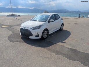 Toyota Yaris '21 1.5 Hybrid Comfort CVT