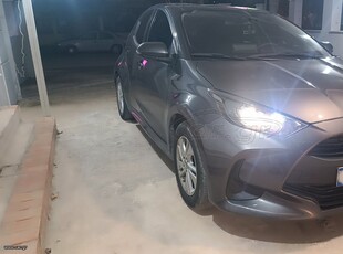 Toyota Yaris '21 Active