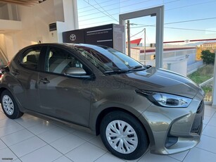 Toyota Yaris '24 ACTIVE STEEL **ΕΤΟΙΜΟΠΑΡΑΔΟΤΟ** ΜΗΔΕΝΙΚΑ ΤΕΛΗ ΚΥΚΛΟΦΟΡΙΑΣ