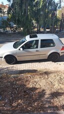 Volkswagen Golf '00 1.6