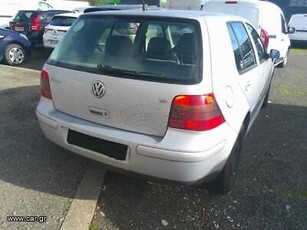 Volkswagen Golf '04 4