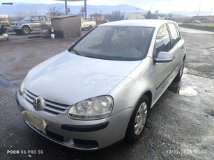 Volkswagen Golf '04 5