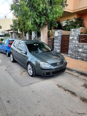 Volkswagen Golf '04