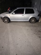 Volkswagen Golf '04 GTI