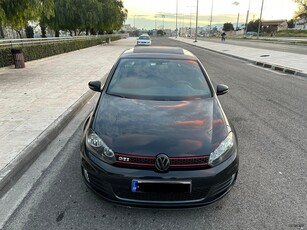 Volkswagen Golf '09 GTI