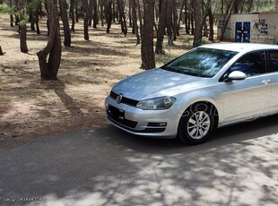 Volkswagen Golf '13 Bluemotion