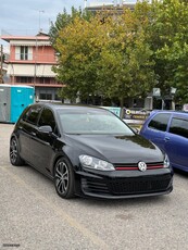 Volkswagen Golf '15 GOLF