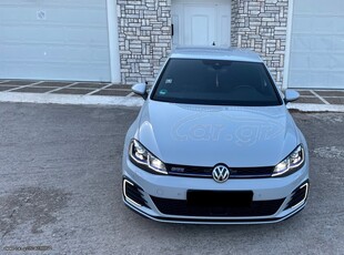 Volkswagen Golf '17 GTE DSG plug in