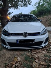 Volkswagen Golf '18 GTE