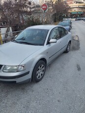 Volkswagen Passat '98 1.8