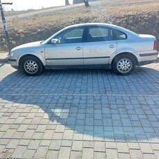 Volkswagen Passat '98 PASSAT 1.6