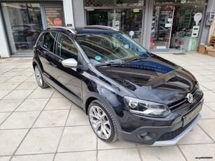 Volkswagen Polo '15 CROSS-NAVI-BOOK SERVICE