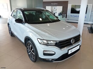 Volkswagen T-Roc '18 AUTO PANORAMA