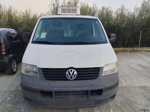 Volkswagen T5 '04 TRANSPORTER