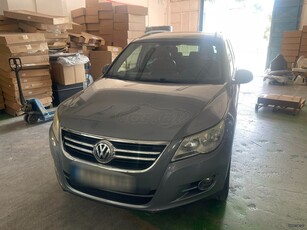 Volkswagen Tiguan '09 2.0 TSI